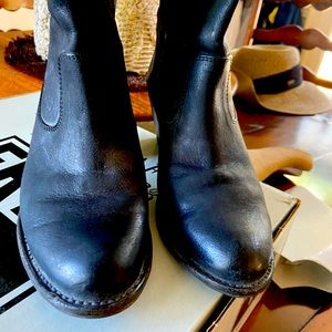 Frye short boot. Size 6 1/2 great condition $85